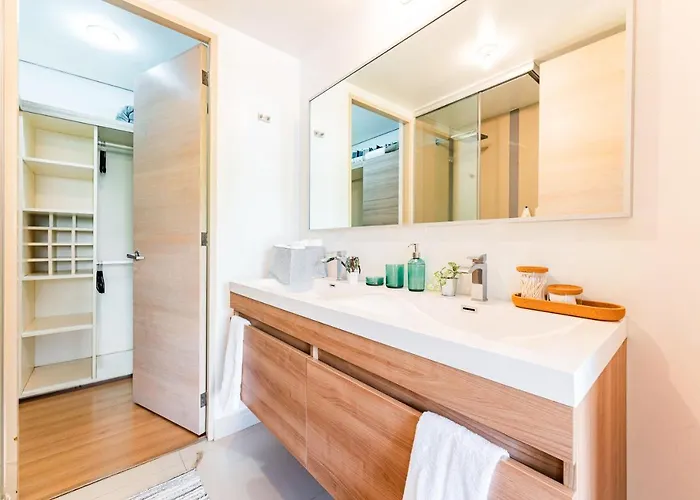 Trendy La Roma With Parking & Patio Mexico City