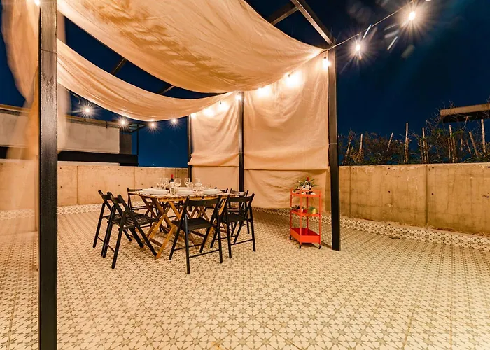 Trendy La Roma With Parking & Patio Apartment Mexico City
