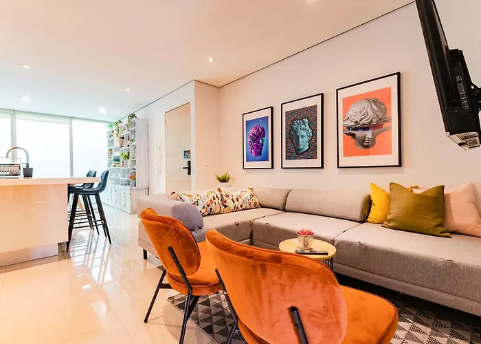 Apartment Trendy La Roma With Parking & Patio Mexico City