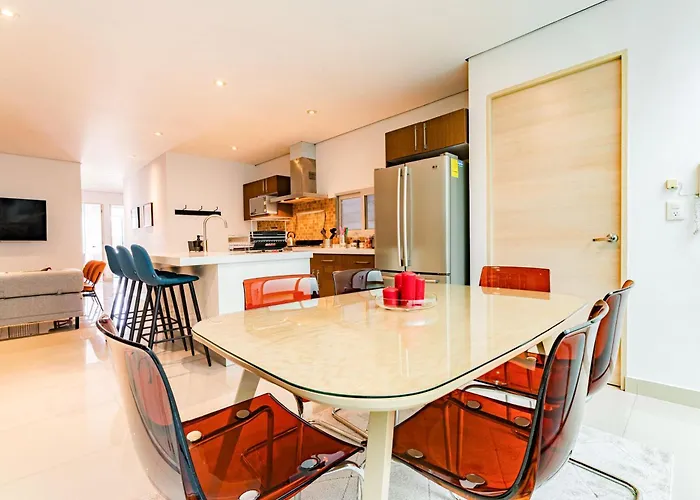 Apartment Trendy La Roma With Parking & Patio