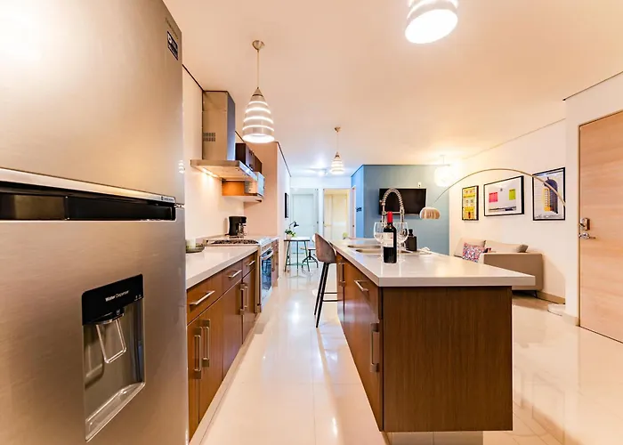 Trendy La Roma With Parking & Patio Apartment *
