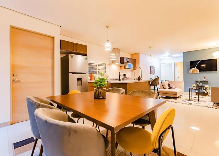 Trendy La Roma With Parking & Patio Apartment Mexico City